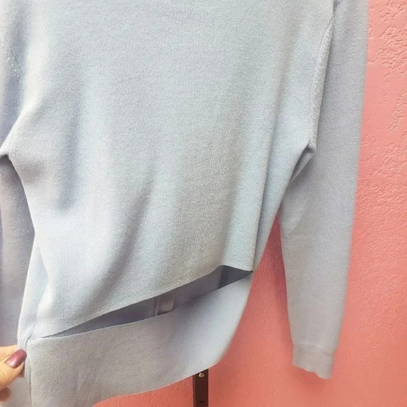 CAbi #5140 Periwinkle Cut Out Cardigan Size M - Picture 5 of 5